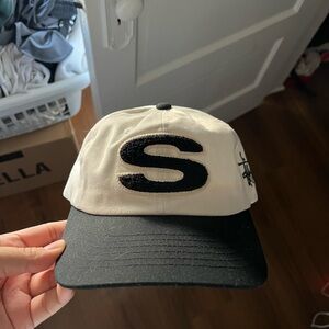 Stussy hat